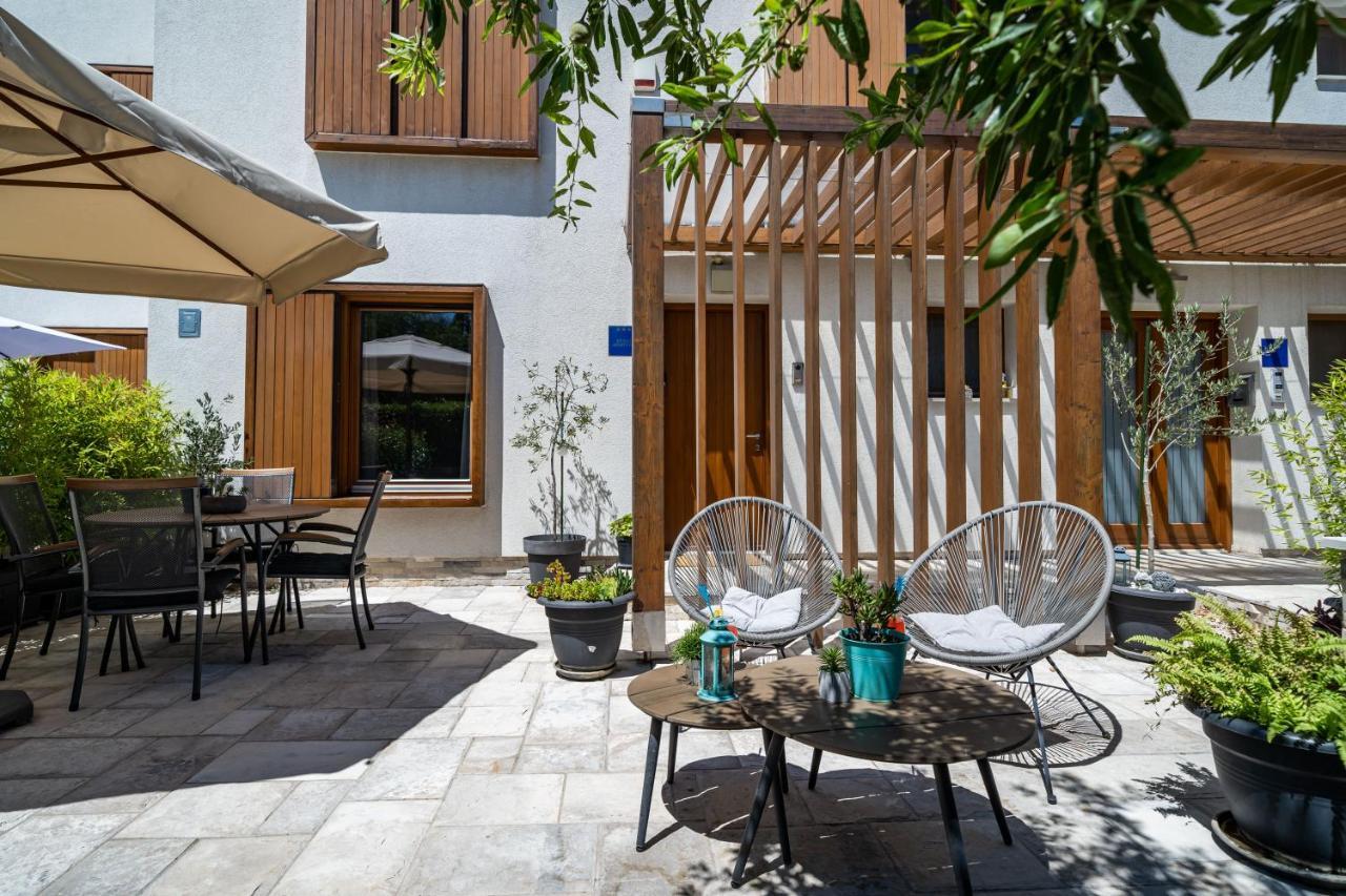 Stay U-Nique Studio Apartment In 오라사크 외부 사진